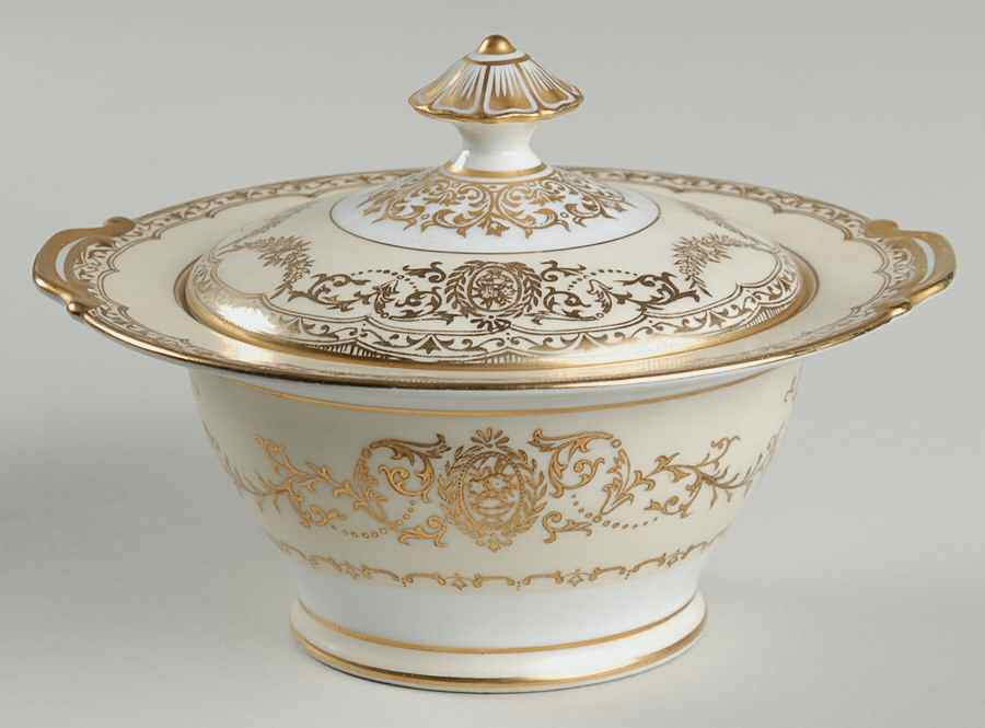 Goldmount Sugar Bowl & Lid by Noritake-1
