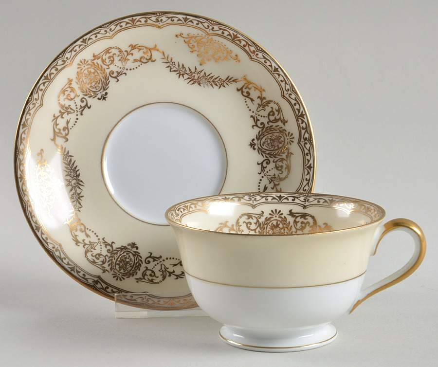 Goldmount Footed Cup & Saucer Set by Noritake-1