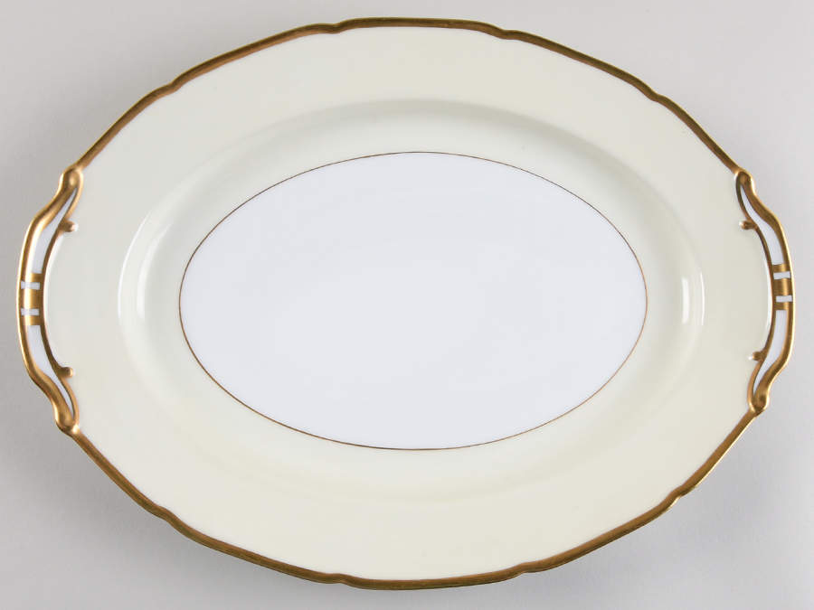 Goldora 16" Oval Serving Platter by Noritake-1