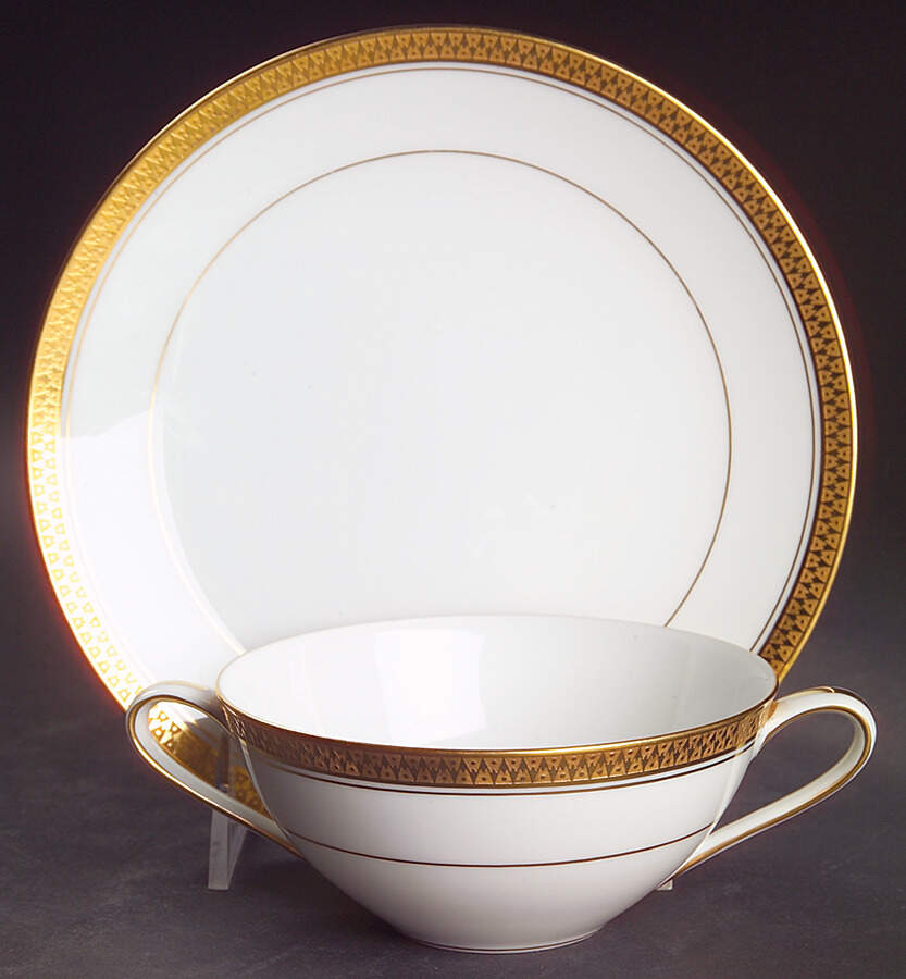 Goldridge Flat Cream Soup Bowl & Saucer Set by Noritake-1