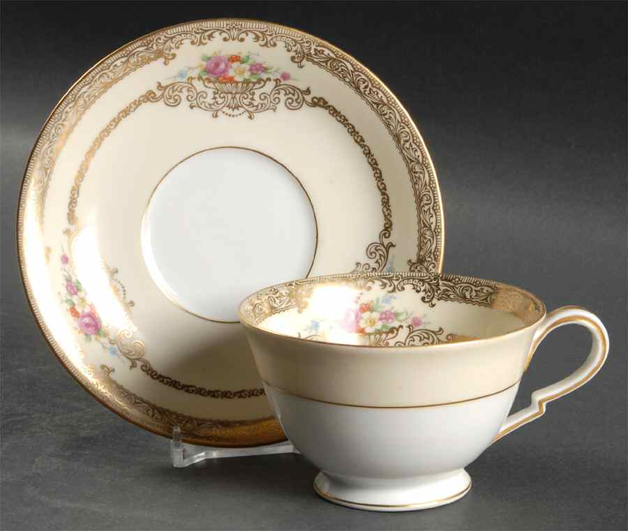 Goldrina Footed Cup & Saucer Set by Noritake-1