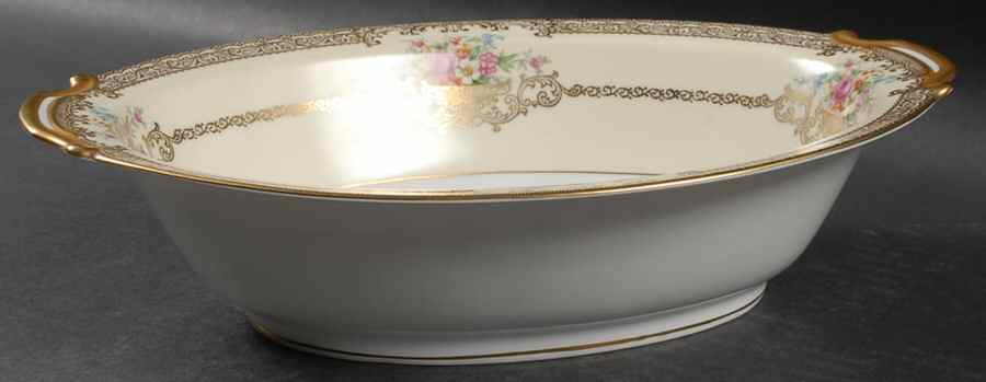 Goldrina 10" Oval Vegetable Bowl by Noritake-1