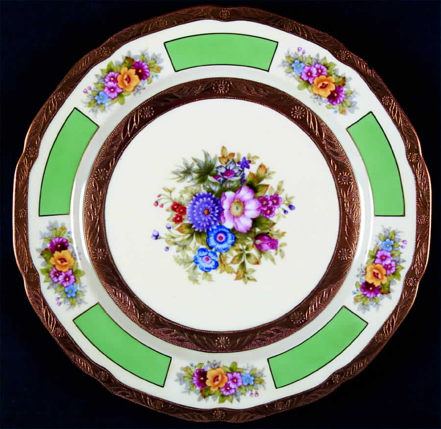 Goldtonia Dinner Plate by Noritake-1