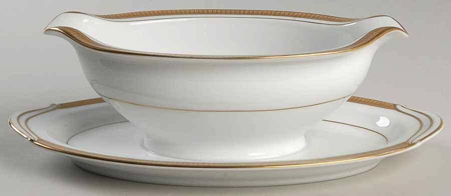 Goldwyn Gravy Boat with Attached Underplate by Noritake-1
