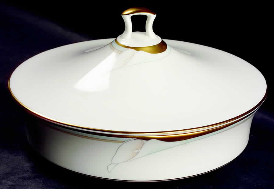 Golden Lily Round Covered Vegetable by Noritake-1