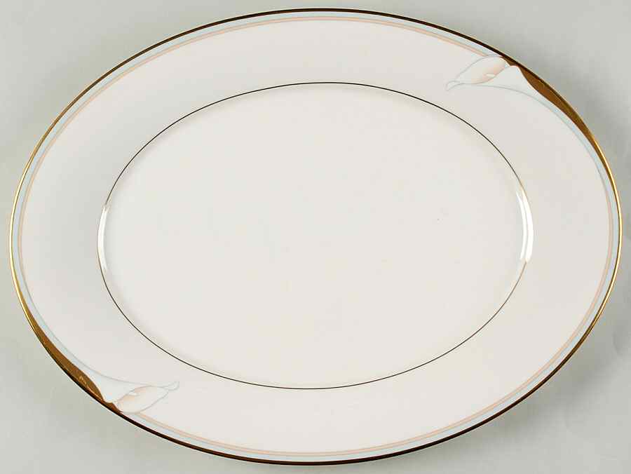 Golden Lily 15" Oval Serving Platter by Noritake-1