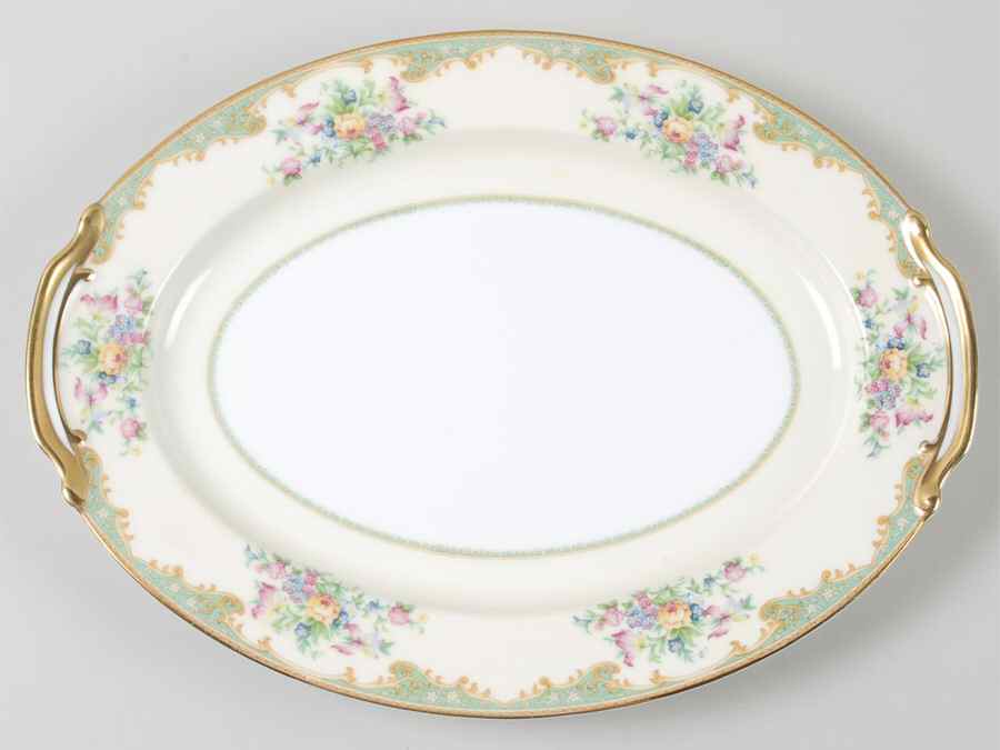 Gordona 13" Oval Serving Platter by Noritake-1
