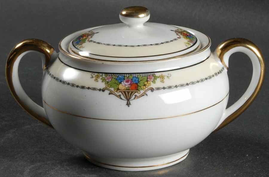Gotham (Gold) Mini Sugar Bowl & Lid by Noritake-1