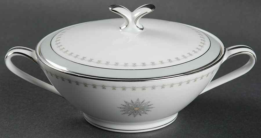Gotham (Platinum) Sugar Bowl & Lid by Noritake-1