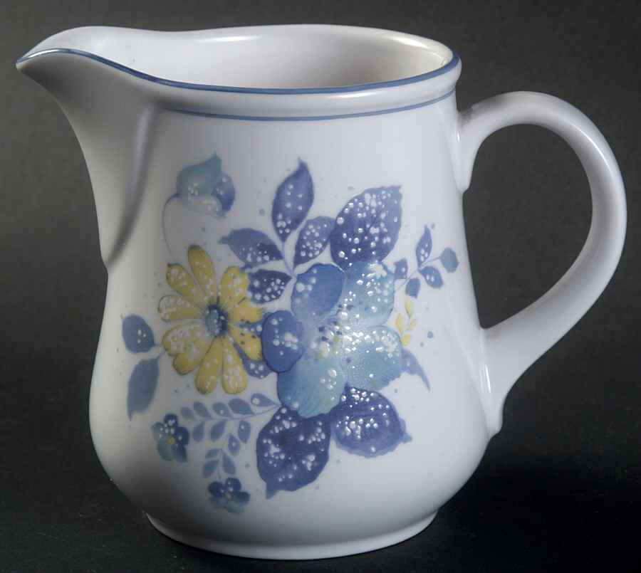 Good Times Creamer by Noritake-1