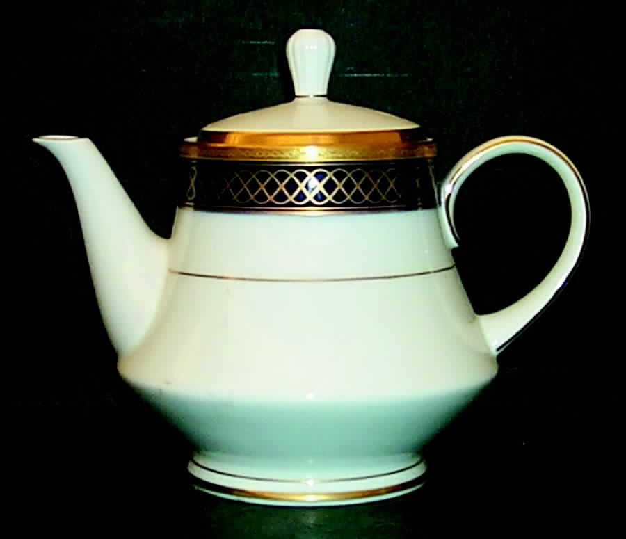 Golden Twilight Teapot & Lid by Noritake-1