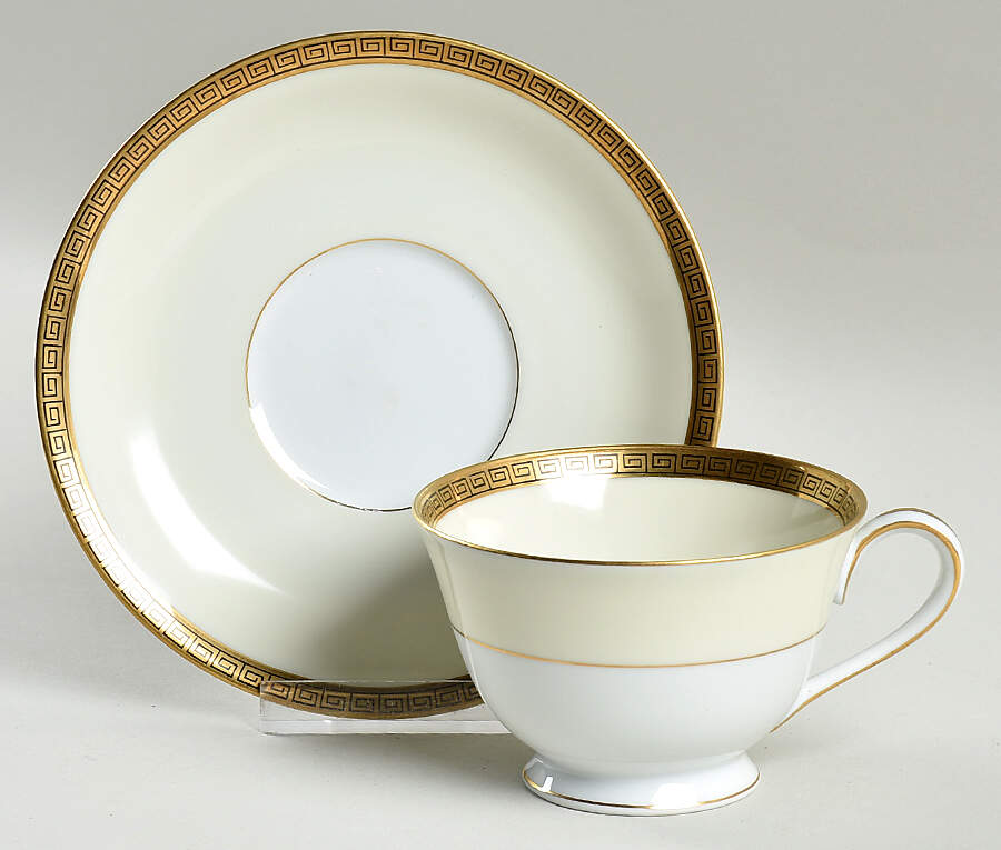 Gracewood Footed Cup & Saucer Set by Noritake-1