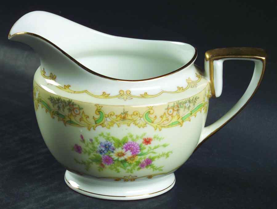 Gramatan Creamer by Noritake-1