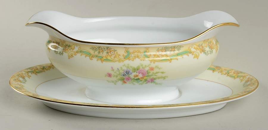 Gramatan Gravy Boat with Attached Underplate by Noritake-1