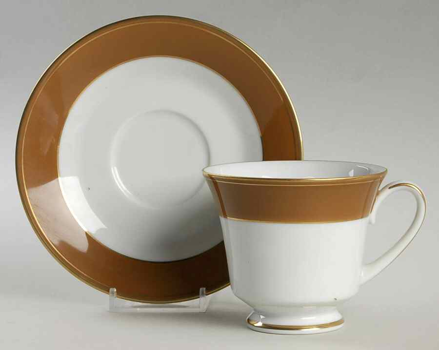 Granada Footed Cup & Saucer Set by Noritake-1