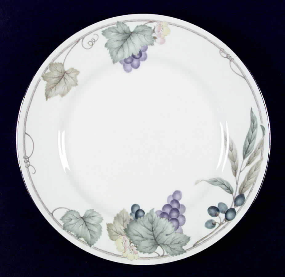 Grape Arbor Dinner Plate by Noritake-1