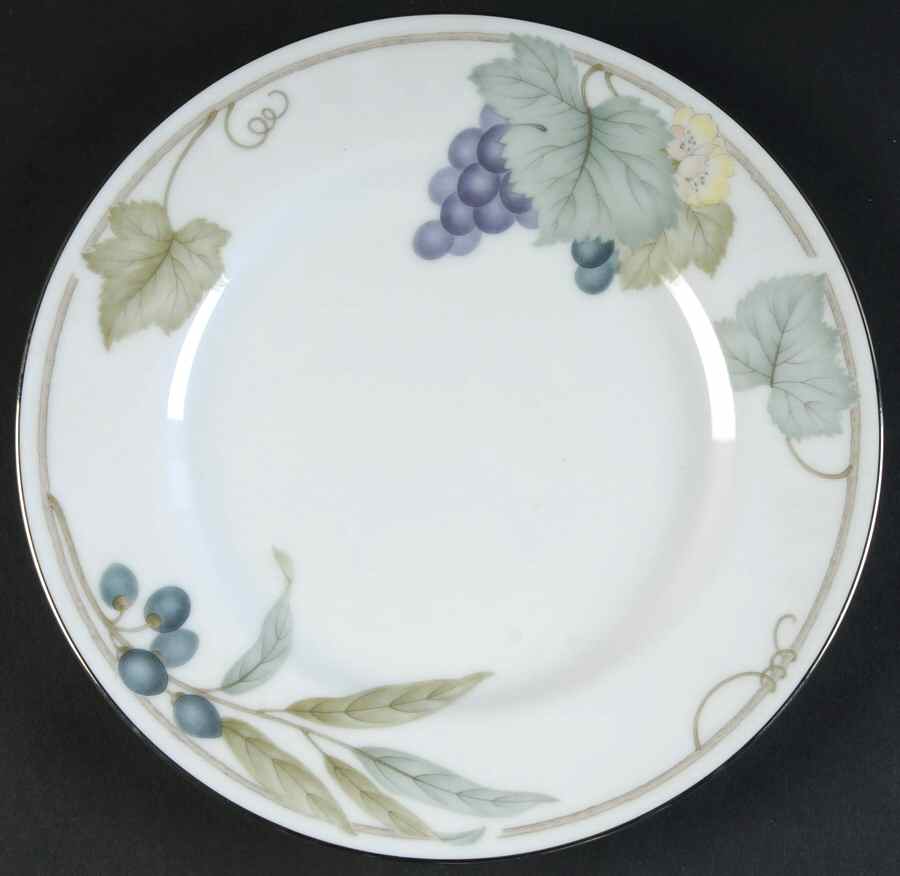 Grape Arbor Salad Plate by Noritake-1