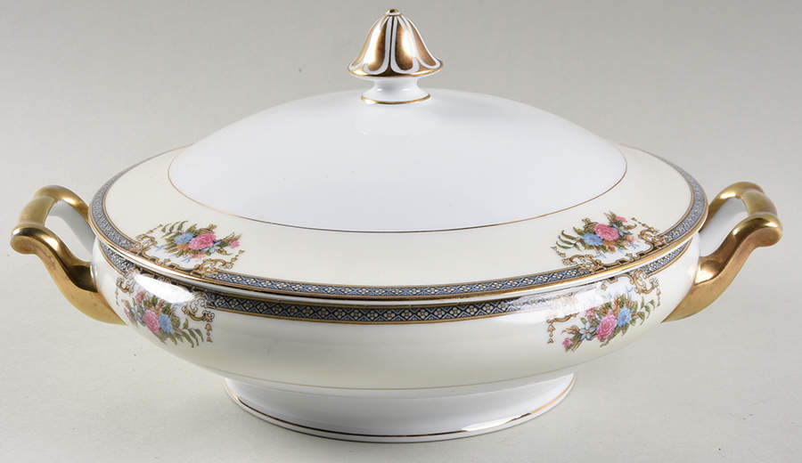 Grasmere Round Covered Vegetable by Noritake-1