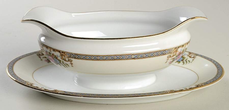 Grasmere Gravy Boat with Attached Underplate by Noritake-1