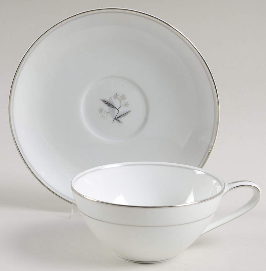 Graycliff Flat Cup & Saucer Set by Noritake-1