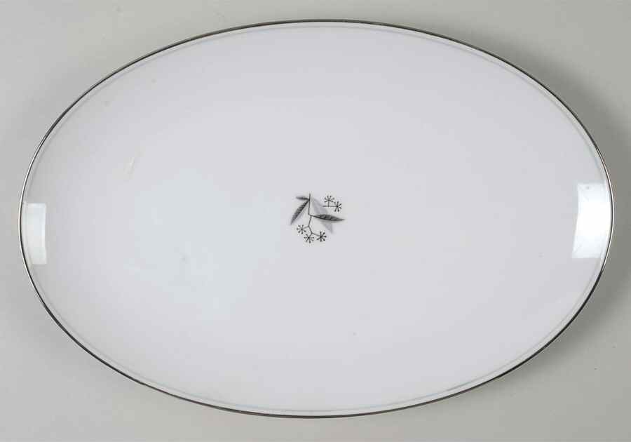 Graycliff 12" Oval Serving Platter by Noritake-1