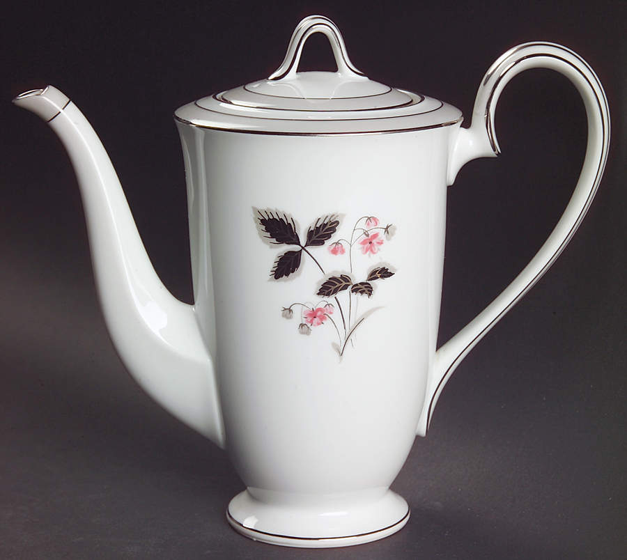 Grayson Small Coffee Pot & Lid by Noritake-1