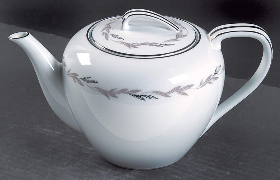 Graywood Teapot & Lid by Noritake-1