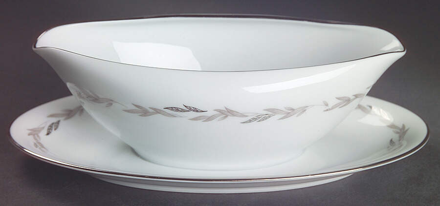 Graywood Gravy Boat with Attached Underplate by Noritake-1