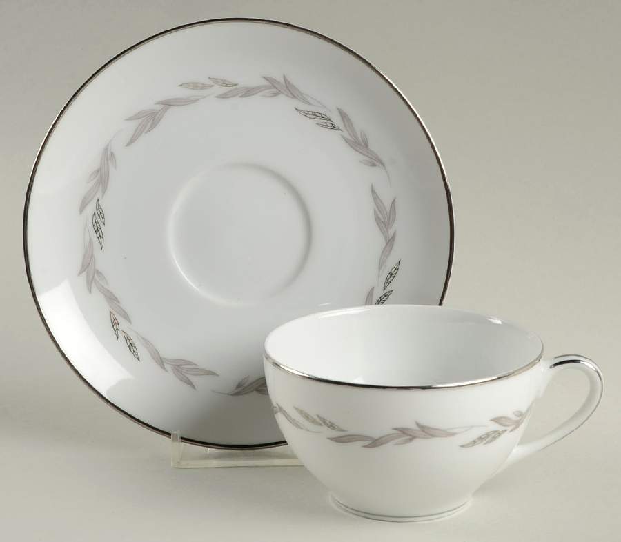 Graywood Flat Cup & Saucer Set by Noritake-1