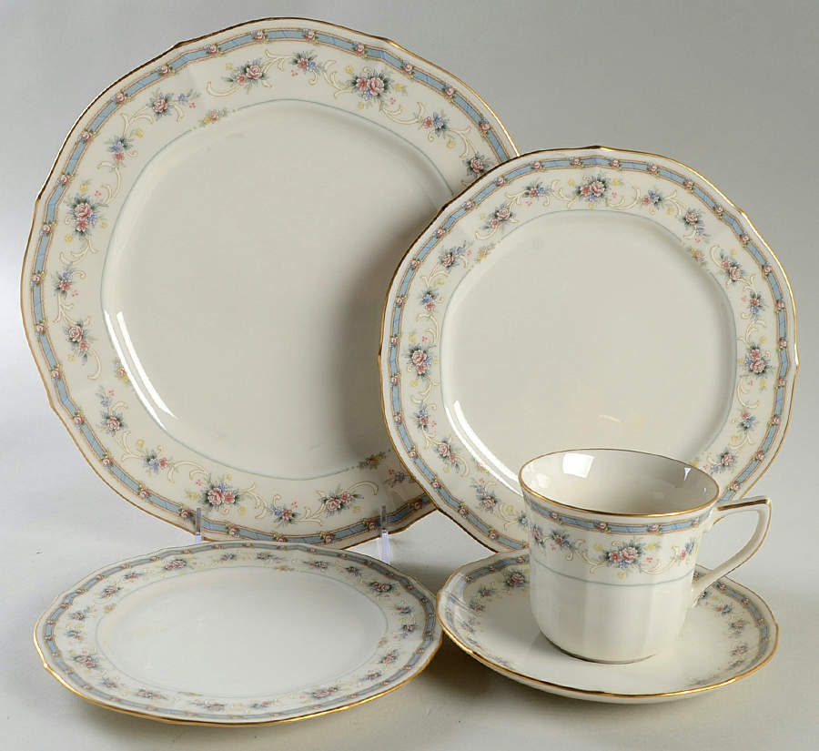 Greelay 5 Piece Place Setting by Noritake-1