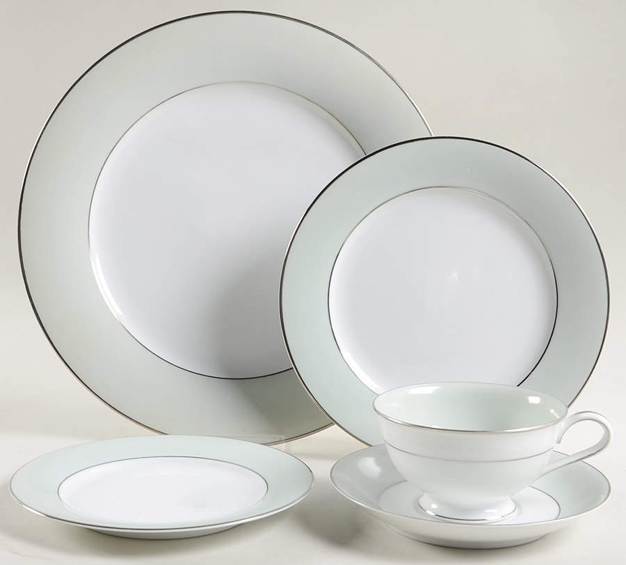 Greencourt 5 Piece Place Setting by Noritake-1