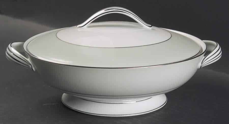 Greencourt Round Covered Vegetable by Noritake-1