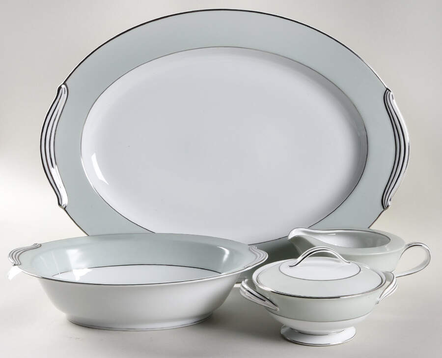 Greencourt 5 Piece Hostess Set by Noritake-1