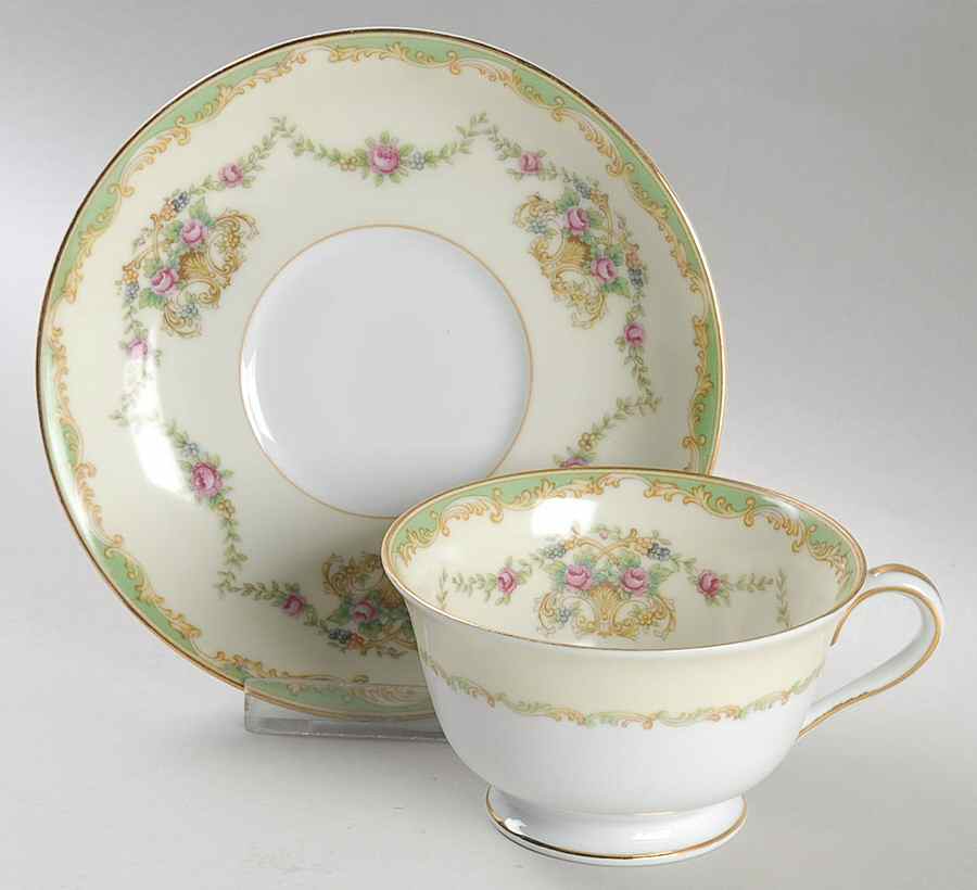 Greenbrier Footed Cup & Saucer Set by Noritake-1