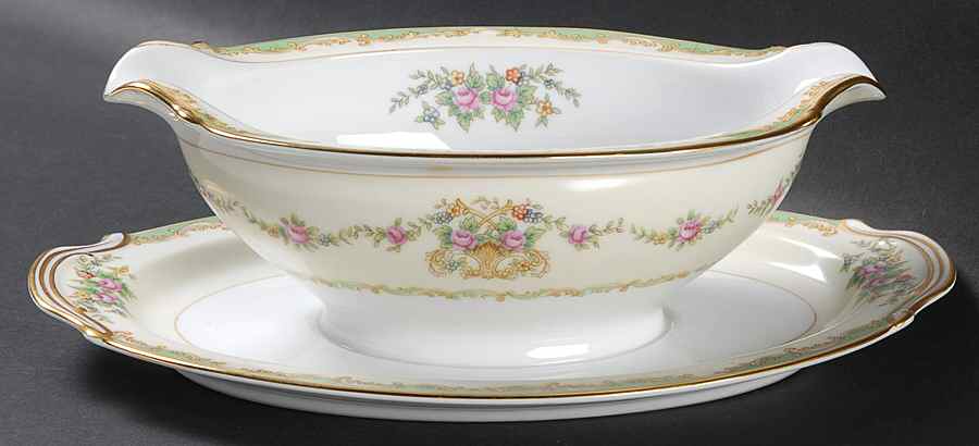 Greenbriar Gravy Boat with Attached Underplate by Noritake-1