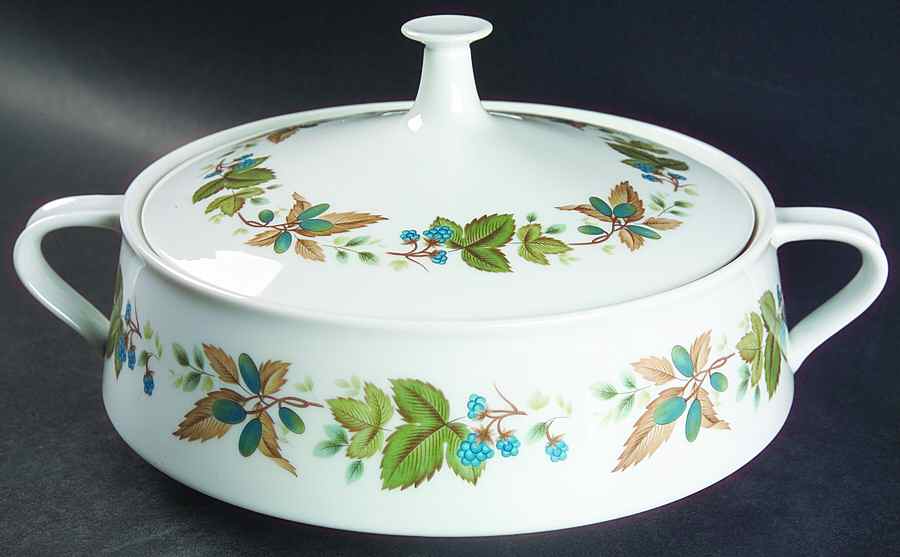 Greenbriar Round Covered Vegetable by Noritake-1
