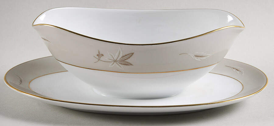 Grenoble Gravy Boat with Attached Underplate by Noritake-1