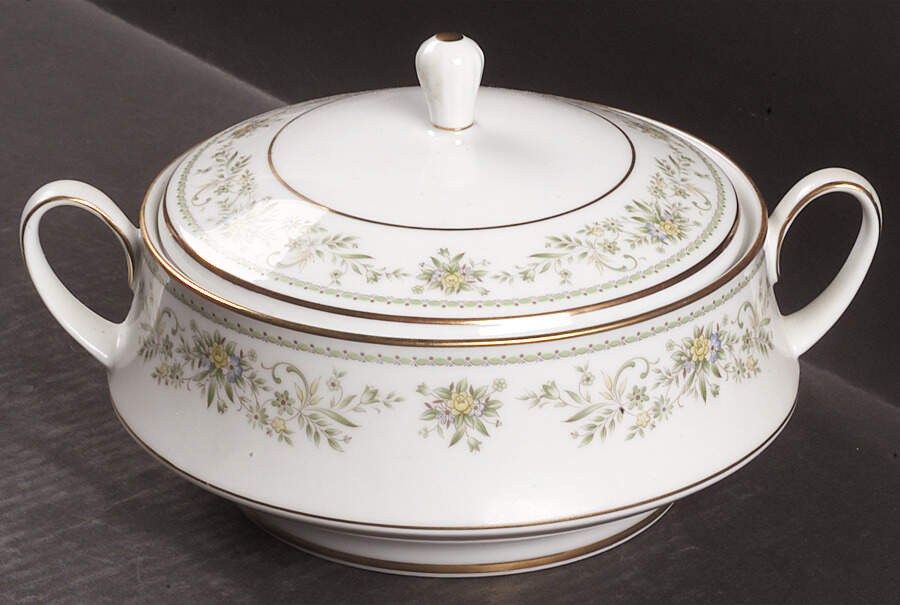 Green Hill Round Covered Vegetable by Noritake-1