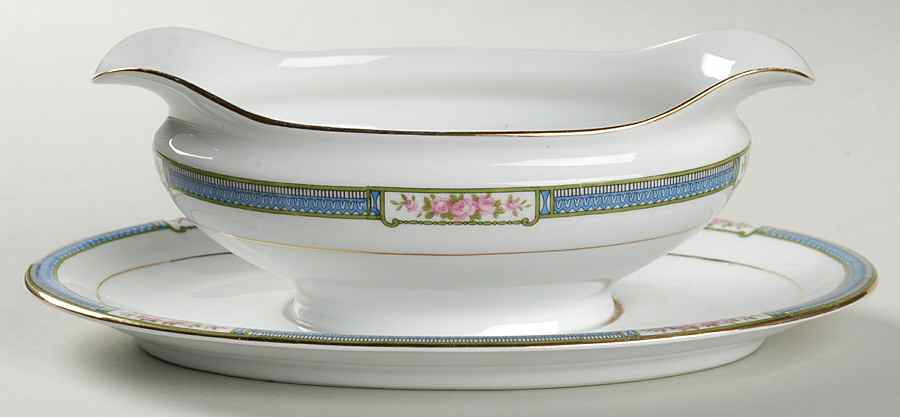 Grosvenor Gravy Boat with Attached Underplate by Noritake-1
