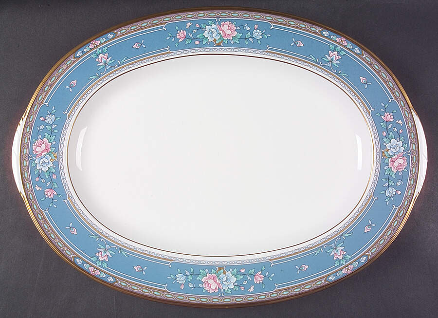 Grand Terrace 16" Oval Serving Platter by Noritake-1