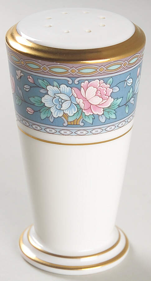 Grand Terrace Salt Shaker by Noritake-1