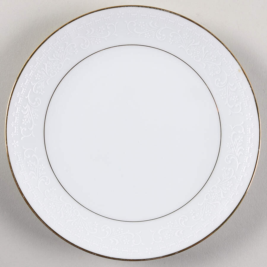 Guenevere Dessert/Pie Plate by Noritake-1