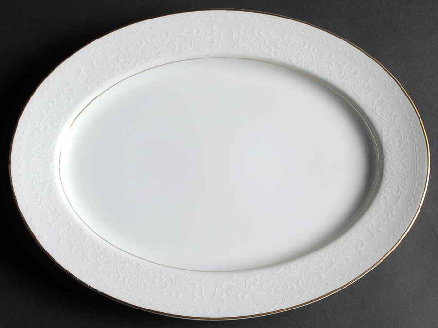 Guenevere 13" Oval Serving Platter by Noritake-1