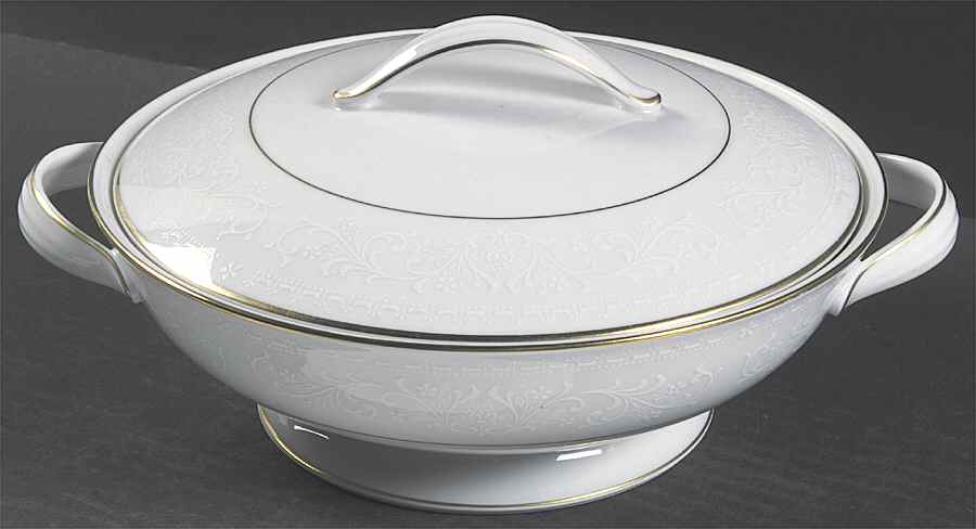 Guenevere Round Covered Vegetable by Noritake-1