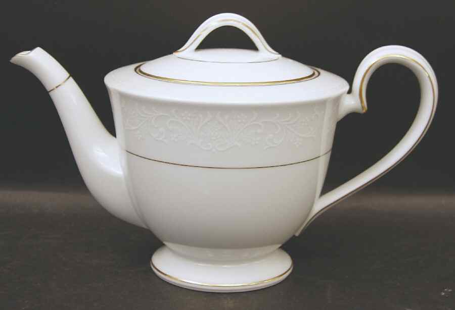 Guenevere Teapot & Lid by Noritake-1