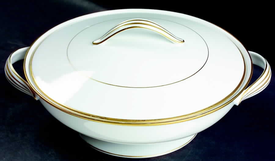 Guilford Round Covered Vegetable by Noritake-1