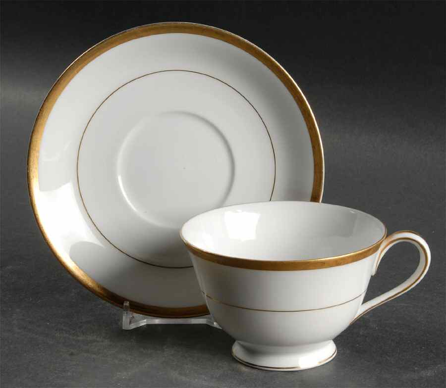 Gwendolyn Footed Cup & Saucer Set by Noritake-1