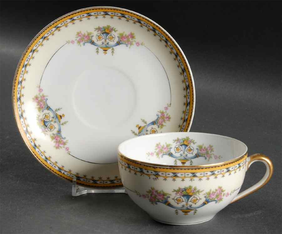Hacienda Flat Cup & Saucer Set by Noritake-1