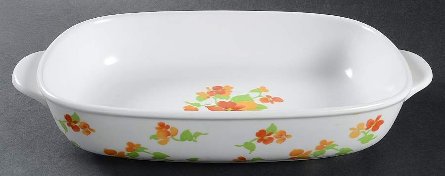 Happy Days 11" Oval Baker/Vegetable Bowl by Noritake-1