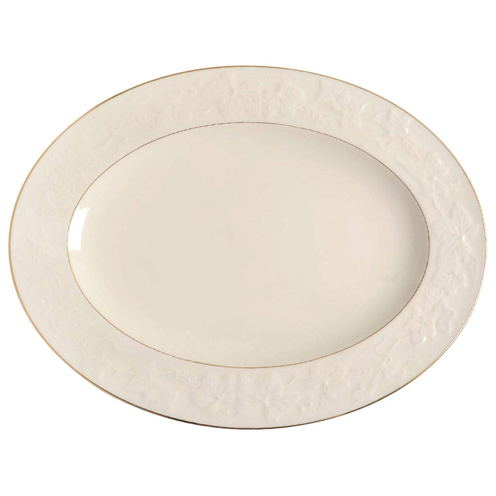 Halls of Ivy (Gold Trim) 14" Oval Serving Platter by Noritake-1